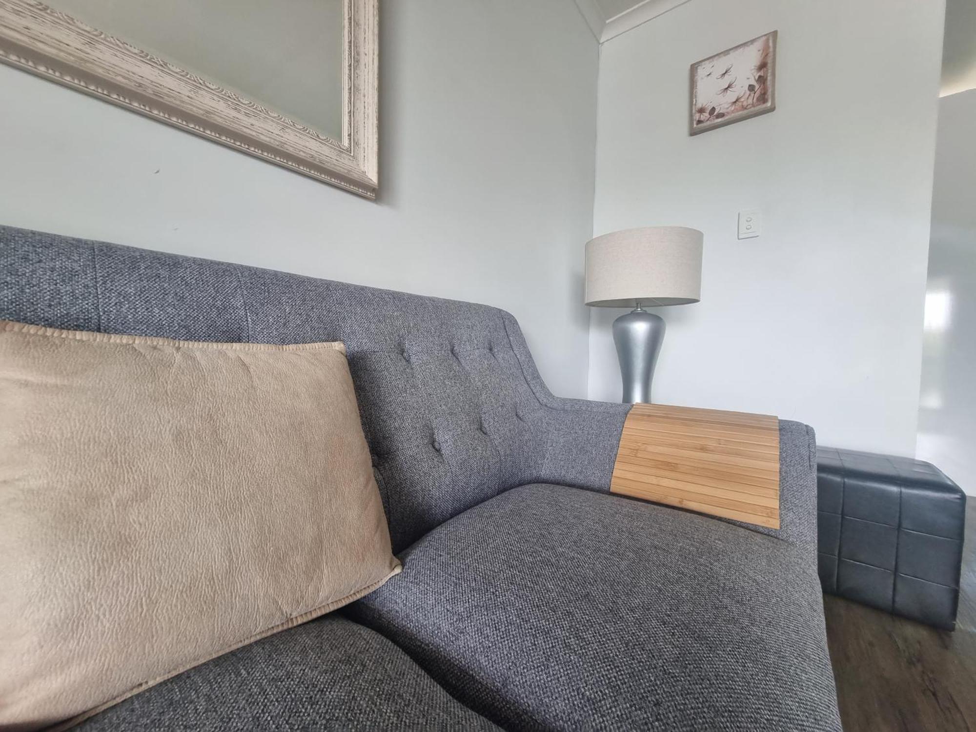 Residential Two-bedroom Unit On The Strand, Self-check In, Wi-fi